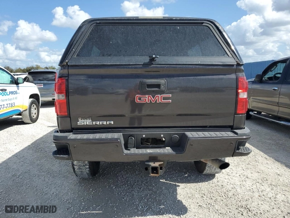 2015 GMC Sierra 2500HD Denali with VIN 1GT120EG3FF663024, listed as a Copart auction lot 79042604 with 189,284 mi miles and Salvage Title. Bid and sale history available at carsss.com. Image 6.