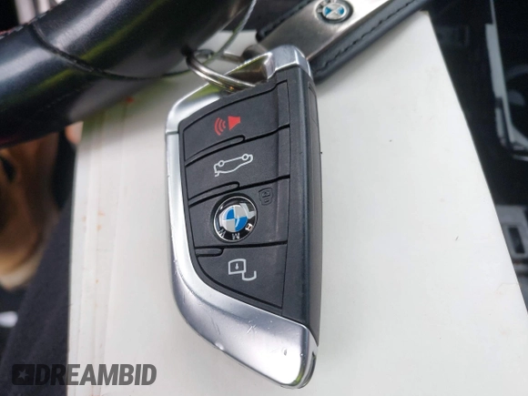 2022 BMW M3 Competition z VIN WBS33AY0XNFM29450, wystawiony jako IAAI lot #41609392 z przebiegiem 22 776 mil mil oraz . Historia ofert i sprzedaży dostępna na DreamBid. Obrazek 11.