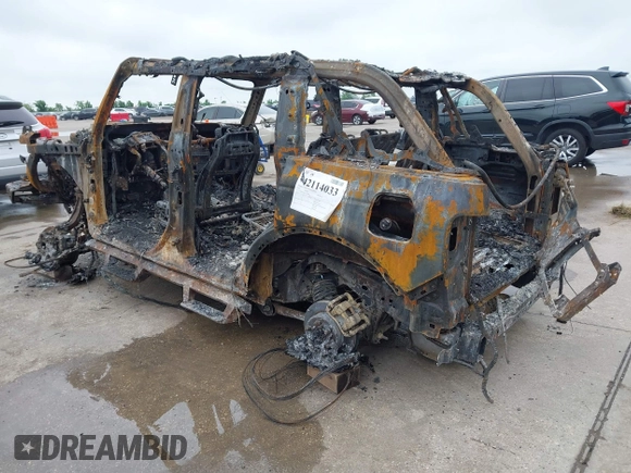 2022 Ford Bronco with VIN 1FMDE5DH5NLB78486, listed as a IAAI auction lot 42114033 with Not Provided miles and . Bid and sale history available at DreamBid. Image 3.