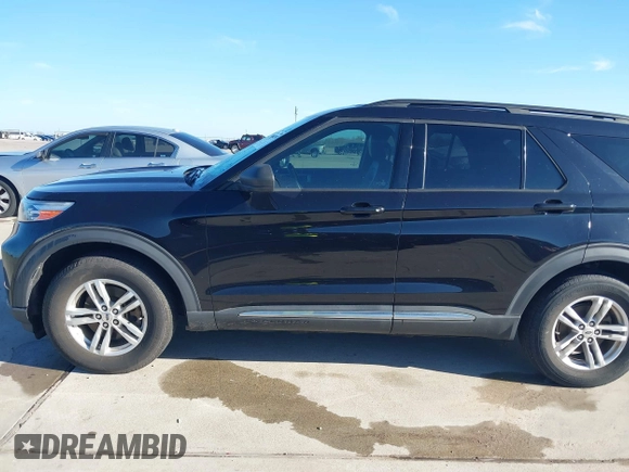 2020 Ford Explorer XLT with VIN 1FMSK8DH2LGA48771, listed as a IAAI auction lot 41663751 with 106,280 mi miles. Bid and sale history available at carsss.com. Image 14.