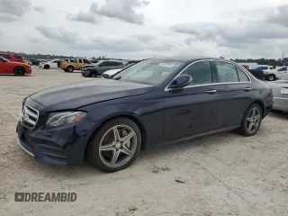 2017 Mercedes-Benz E 300 Luxury z VIN WDDZF4KB0HA073148, wystawiony jako Copart lot #55091895 z przebiegiem Nie podano mil oraz Czysty tytuł • Clean title. Historia ofert i sprzedaży dostępna na DreamBid. Obrazek 1.