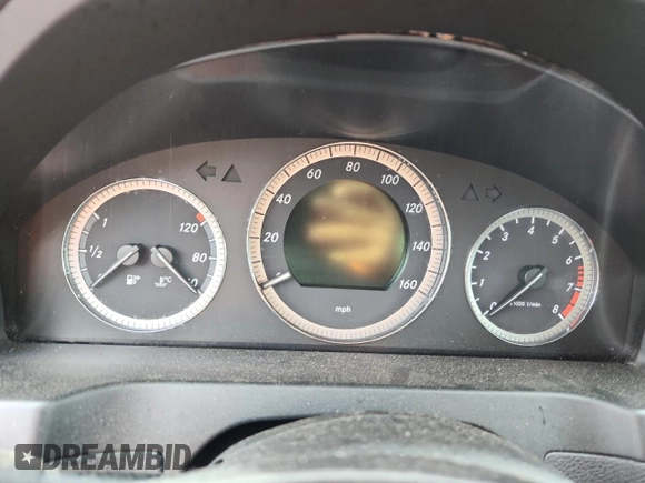 2009 Mercedes-Benz C 300 Sport с VIN WDDGF81X29R055670, выставлен на аукционе Copart как лот 63527735 с пробегом Не указан миль и Чистый • Clean title. История ставок и продаж доступна на DreamBid. Изображение 9.