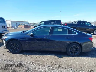2018 Chevrolet Malibu LT with VIN 1G1ZD5ST5JF192698, listed as a IAAI auction lot 41795332 with 99,801 mi miles. Bid and sale history available at carsss.com. Image 15.