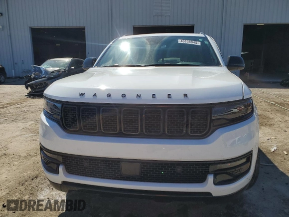 2023 Jeep Wagoneer Series II с VIN 1C4SJSBP7PS561497, выставлен на аукционе Copart как лот 46858845 с пробегом 29 616 миль миль и Списание • Salvage title. История ставок и продаж доступна на DreamBid. Изображение 5.