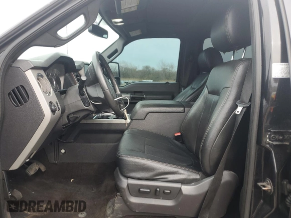 2015 Ford F-350 Platinum with VIN 1FT8W3BT9FED14400, listed as a Copart auction lot 51328055 with 221,505 mi miles and Salvage Title. Bid and sale history available at DreamBid. Image 7.