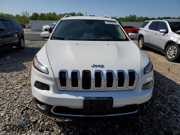 2016 Jeep Cherokee Limited z VIN 1C4PJMDB3GW202756, wystawiony jako Copart lot #54425435 z przebiegiem 101 144 mil mil oraz Nie do naprawy • Non repairable. Historia ofert i sprzedaży dostępna na DreamBid. Obrazek 5.