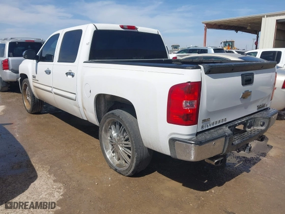 2010 Chevrolet Silverado 1500 LT with VIN 3GCRCSE0XAG296936, listed as a IAAI auction lot 41693403 with 243,355 mi miles. Bid and sale history available at carsss.com. Image 3.
