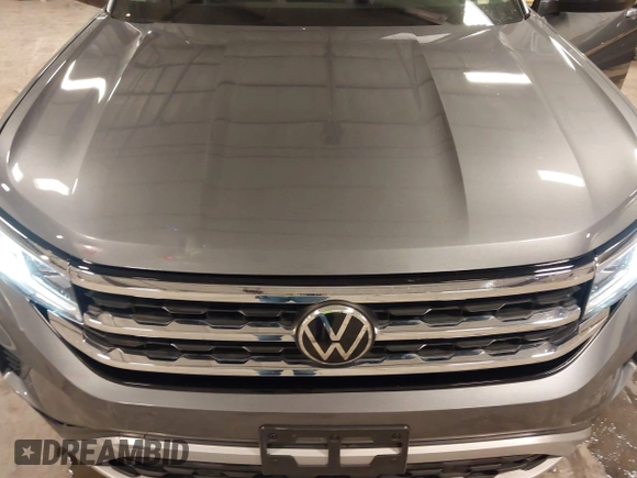 2021 Volkswagen Atlas SE z VIN 1V2KR2CA5MC606590, wystawiony jako IAAI lot #42383813 z przebiegiem 45 087 mil mil oraz . Historia ofert i sprzedaży dostępna na DreamBid. Obrazek 10.
