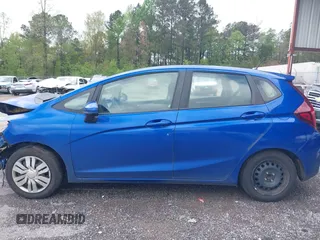 2015 Honda Fit LX with VIN 3HGGK5H58FM778365, listed as a IAAI auction lot 41901378 with 189,479 mi miles and . Bid and sale history available at DreamBid. Image 15.