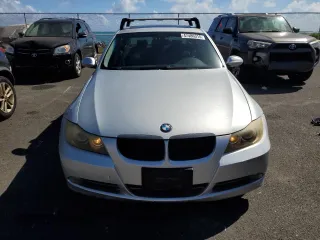 2006 BMW 3 Series 330i with VIN WBAVB33596PS17634, listed as a Copart auction lot 47486315 with 132,202 mi miles and Clean Title. Bid and sale history available at carsss.com. Image 5.