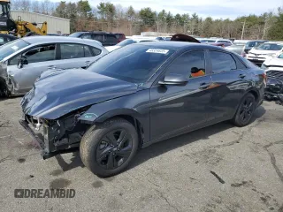 2021 Hyundai Elantra SEL with VIN 5NPLS4AG0MH021336, listed as a Copart auction lot 48324635 with 13,894 mi miles and Salvage Title. Bid and sale history available at carsss.com. Image 1.