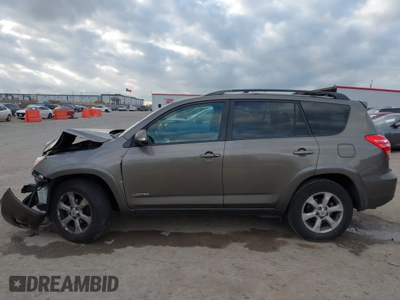 2012 Toyota RAV4 Limited with VIN 2T3YF4DV3CW118574, listed as a IAAI auction lot 41164279 with 166,479 mi miles. Bid and sale history available at carsss.com. Image 14.