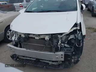 2017 Toyota Prius v Two with VIN JTDZN3EU4HJ066269, listed as a IAAI auction lot 41648895 with 130,727 mi miles. Bid and sale history available at carsss.com. Image 6.