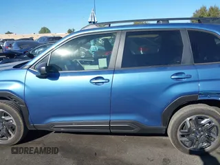 2025 Subaru Forester Limited with VIN JF2SLDRC3SH432205, listed as a IAAI auction lot 41308973 with 327 mi miles. Bid and sale history available at carsss.com. Image 15.