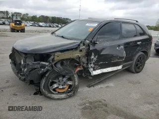 2013 Kia Sorento LX with VIN 5XYKT4A29DG402154, listed as a Copart auction lot 51682445 with 208,869 mi miles and Salvage Title. Bid and sale history available at carsss.com. Image 1.
