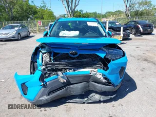 2019 Toyota RAV4 LE with VIN 2T3K1RFV6KW026338, listed as a IAAI auction lot 41763193 with 152,909 mi miles. Bid and sale history available at carsss.com. Image 6.
