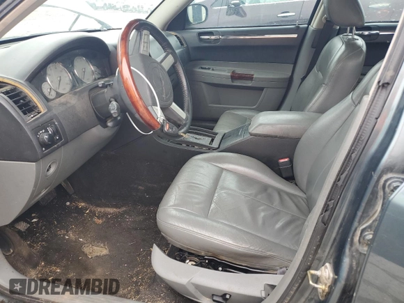 2005 Chrysler 300 with VIN 2C3JA53G55H141385, listed as a Copart auction lot 54248405 with 0 mi miles and Clean Title. Bid and sale history available at carsss.com. Image 7.