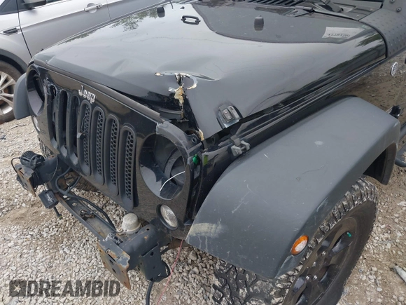 2018 Jeep Wrangler Unlimited Freedom z VIN 1C4BJWDG0JL803889, wystawiony jako IAAI lot #42782367 z przebiegiem 105 738 mil mil oraz . Historia ofert i sprzedaży dostępna na DreamBid. Obrazek 6.
