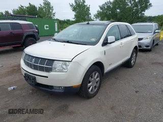2008 Lincoln MKX with VIN 2LMDU88C18BJ33105, listed as a IAAI auction lot 42617092 with 207,787 mi miles and . Bid and sale history available at DreamBid. Image 2.