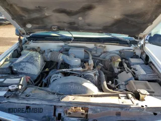 1999 Chevrolet Suburban with VIN 1GNEC16R2XJ376901, listed as a Copart auction lot 41872865 with 210,208 mi miles and Salvage Title. Bid and sale history available at carsss.com. Image 12.
