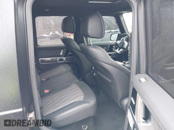 2021 Mercedes-Benz G 63 AMG z VIN W1NYC7HJ6MX388535, wystawiony jako IAAI lot #41963629 z przebiegiem 48 220 mil mil oraz . Historia ofert i sprzedaży dostępna na DreamBid. Obrazek 8.