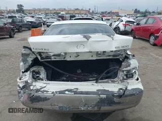 1998 Lexus ES 300 z VIN JT8BF28G0W5041081, wystawiony jako IAAI lot #42164998 z przebiegiem 151 272 mil mil oraz . Historia ofert i sprzedaży dostępna na DreamBid. Obrazek 6.