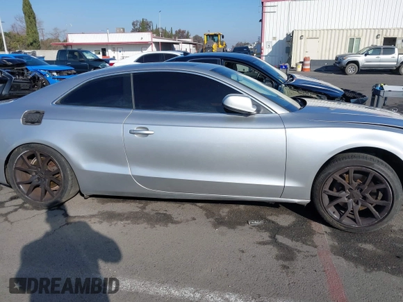 2012 Audi A5 2.0T Premium with VIN WAUCFAFR4CA000909, listed as a IAAI auction lot 41343669 with 193,211 mi miles. Bid and sale history available at carsss.com. Image 13.