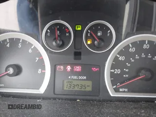 2006 Hyundai Santa Fe GLS with VIN KM8SC13D26U079706, listed as a IAAI auction lot 42464991 with 133,735 mi miles and . Bid and sale history available at DreamBid. Image 7.