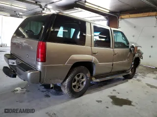 1999 Cadillac Escalade with VIN 1GYEK13R4XR415113, listed as a Copart auction lot 53036465 with 0 mi miles and Salvage Title. Bid and sale history available at carsss.com. Image 3.