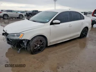 2012 Volkswagen Jetta SE z VIN 3VWDX7AJ7CM339995, wystawiony jako Copart lot #60533525 z przebiegiem 199 028 mil mil oraz Czysty tytuł • Clean title. Historia ofert i sprzedaży dostępna na DreamBid. Obrazek 1.