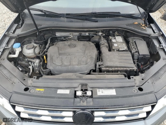 2020 Volkswagen Tiguan S with VIN 3VV1B7AX5LM055095, listed as a Copart auction lot 44147865 with 82,923 mi miles and Salvage Title. Bid and sale history available at carsss.com. Image 12.