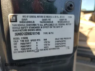 2005 Chevrolet Avalanche LS z VIN 3GNEC12Z85G181745, wystawiony jako Copart lot #49137995 z przebiegiem 201 187 mil mil oraz Szkoda całkowita • Salvage title. Historia ofert i sprzedaży dostępna na DreamBid. Obrazek 12.