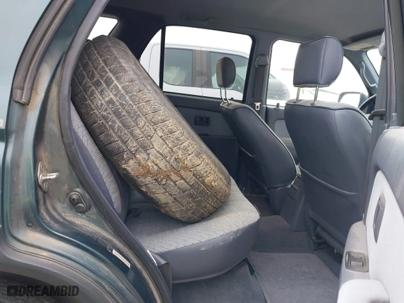 1998 Toyota 4Runner with VIN JT3GM84R5W0020431, listed as a IAAI auction lot 41627149 with 111,111 mi miles. Bid and sale history available at carsss.com. Image 8.