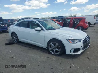 2024 Audi A6 Premium z VIN WAUD3BF27RN037993, wystawiony jako Copart lot #53230365 z przebiegiem 5 275 mil mil oraz Szkoda całkowita • Salvage title. Historia ofert i sprzedaży dostępna na DreamBid. Obrazek 4.