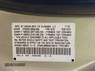 2005 Honda Odyssey TOURING with VIN 5FNRL38865B128519, listed as a IAAI auction lot 41830182 with 171,010 mi miles. Bid and sale history available at carsss.com. Image 9.