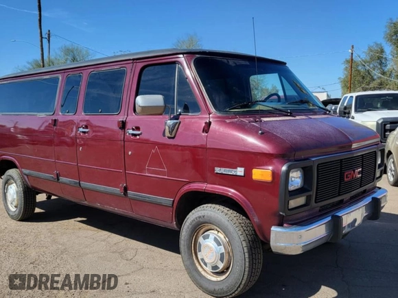 1994 GMC Rally z VIN 1GJGG39K6RF527981, wystawiony jako Copart lot #50758635 z przebiegiem 159 751 mil mil oraz Tytuł czysty. Historia ofert i sprzedaży dostępna na DreamBid. Obrazek 1.