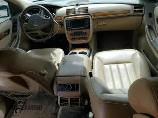 2008 Mercedes-Benz R 3.5L with VIN 4JGCB56E48A067435, listed as a Copart auction lot 64455015 with 171,188 mi miles and Salvage title. Bid and sale history available at DreamBid. Image 8.