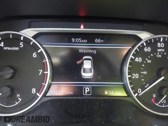 2024 Nissan Sentra SV with VIN 3N1AB8CV0RY292369, listed as a IAAI auction lot 42014066 with 39,517 mi miles and . Bid and sale history available at DreamBid. Image 7.