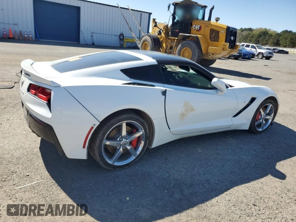 2015 Chevrolet Corvette 2LT with VIN 1G1YD2D7XF5102081, listed as a Copart auction lot 49268095 with 32,256 mi miles and Salvage Title. Bid and sale history available at carsss.com. Image 3.