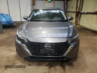2025 Nissan Sentra S z VIN 3N1AB8BV6SY234838, wystawiony jako Copart lot #53673995 z przebiegiem 4 251 mil mil oraz Szkoda całkowita • Salvage title. Historia ofert i sprzedaży dostępna na DreamBid. Obrazek 5.