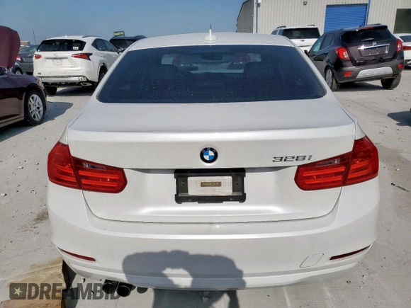 2015 BMW 3 Series 328i with VIN WBA3A5C59FF607046, listed as a Copart auction lot 65231485 with 100,991 mi miles and Clean title. Bid and sale history available at DreamBid. Image 6.