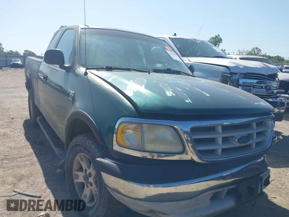 1999 Ford F-150 XL z VIN 2FTRX18L9XCA01139, wystawiony jako IAAI lot #42550053 z przebiegiem 263 950 mil mil oraz . Historia ofert i sprzedaży dostępna na DreamBid. Obrazek 1.