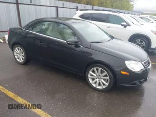 2010 Volkswagen Eos Komfort с VIN WVWBA7AH2AV020306, выставлен на аукционе IAAI как лот 42066892 с пробегом 180 841 миль миль и . История ставок и продаж доступна на DreamBid. Изображение 1.