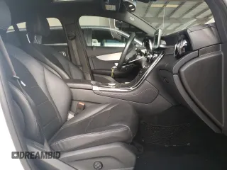 2019 Mercedes-Benz GLC with VIN WDC0J4KB1KF565029, listed as a Copart auction lot 52591042 with 22,588 mi miles. Bid and sale history available at carsss.com. Image 5.