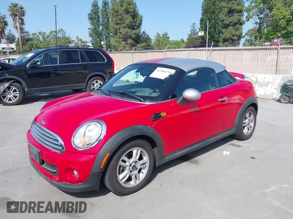 2012 MINI Coupe z VIN WMWSX1C56CT163981, wystawiony jako IAAI lot #42286576 z przebiegiem 131 955 mil mil oraz . Historia ofert i sprzedaży dostępna na DreamBid. Obrazek 6.