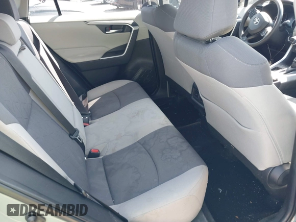 2019 Toyota RAV4 XLE with VIN JTMW1RFVXKD035994, listed as a IAAI auction lot 41868578 with 89,404 mi miles. Bid and sale history available at carsss.com. Image 8.