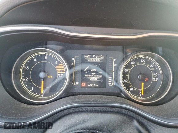 2020 Jeep Cherokee Latitude with VIN 1C4PJMCB2LD550684, listed as a Copart auction lot 43625725 with 60,417 mi miles and Salvage Title. Bid and sale history available at carsss.com. Image 9.