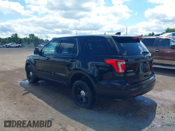 2017 Ford Police Interceptor Utility с VIN 1FM5K8AT0HGB55153, выставлен на аукционе IAAI как лот 40735824 с пробегом 90 921 миль миль и . История ставок и продаж доступна на DreamBid. Изображение 3.