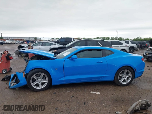 2023 Chevrolet Camaro 1LT z VIN 1G1FB1RS1P0140463, wystawiony jako IAAI lot #41952133 z przebiegiem 42 043 mil mil oraz . Historia ofert i sprzedaży dostępna na DreamBid. Obrazek 14.