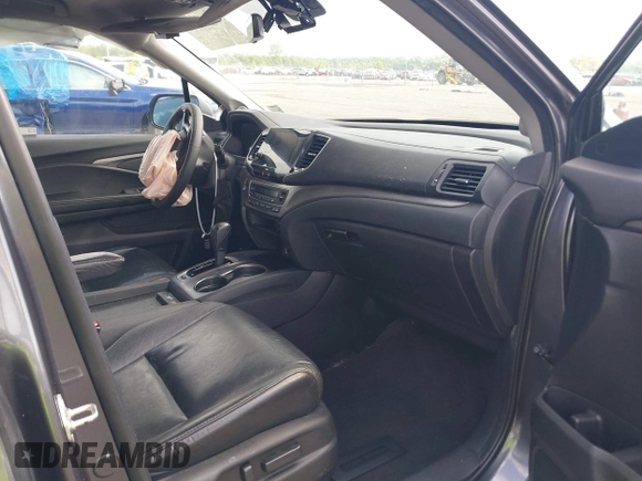 2019 Honda Pilot EX-L with VIN 5FNYF5H52KB039336, listed as a IAAI auction lot 42108456 with 220,307 mi miles and . Bid and sale history available at carsss.com. Image 5.